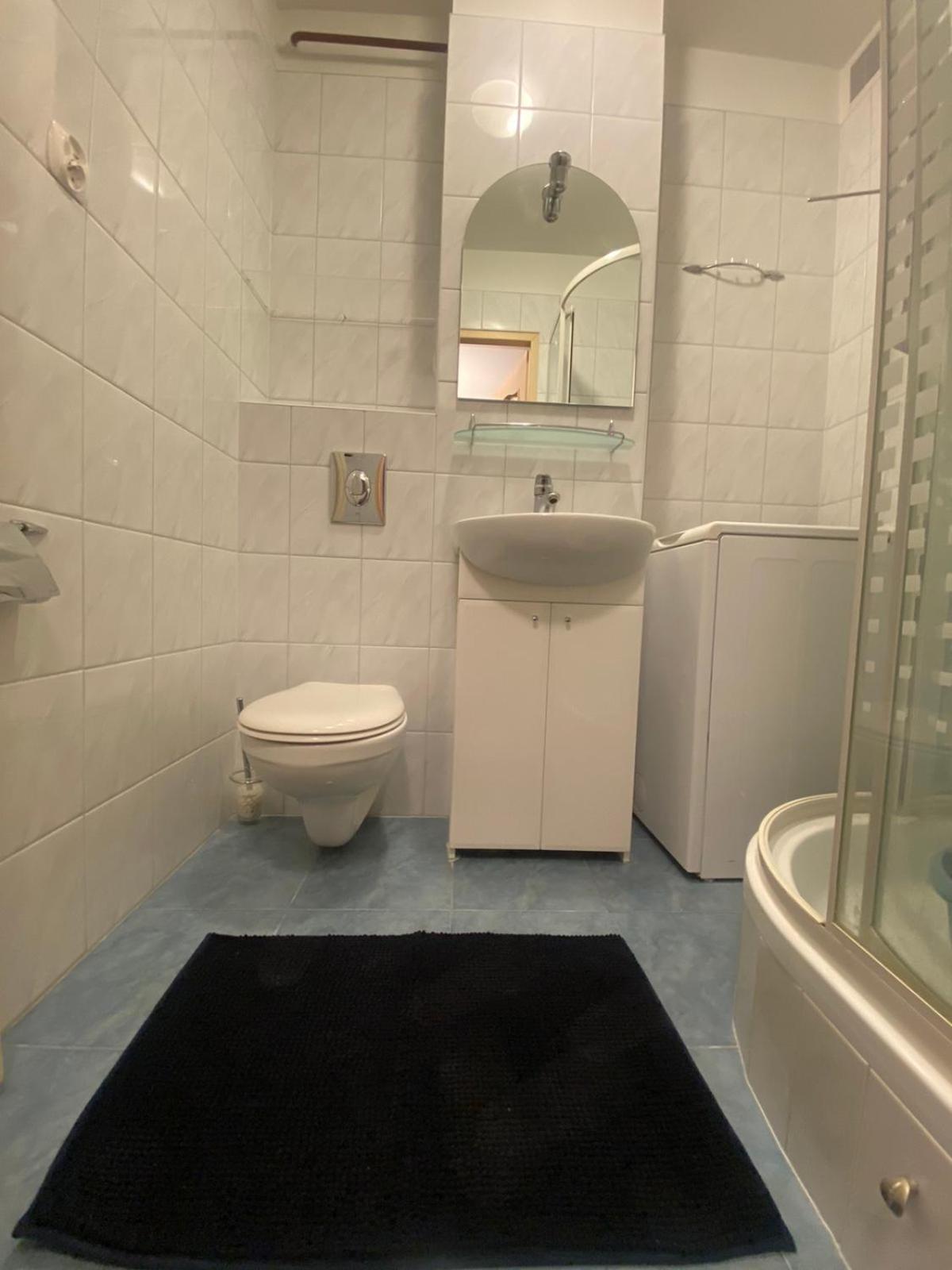2-Pokojowe Mieszkanie Ul. Zlota Apartamento Varsóvia Exterior foto
