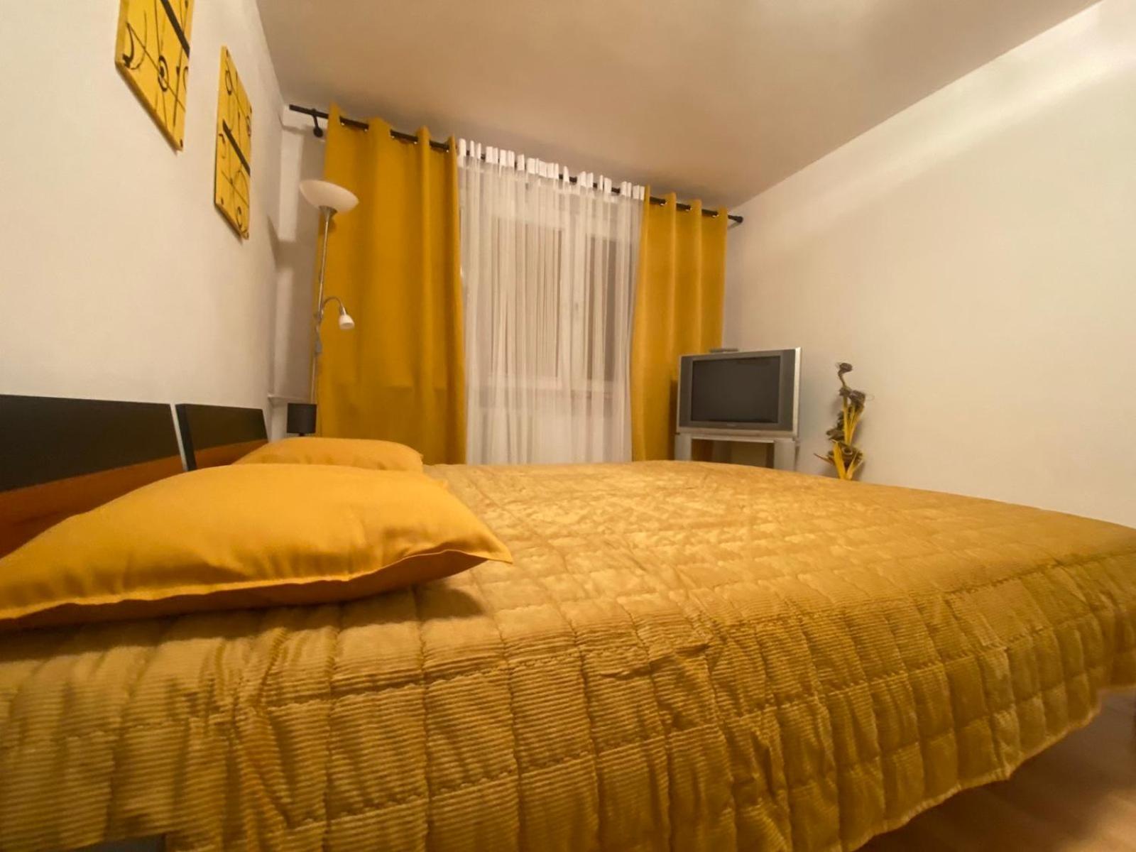 2-Pokojowe Mieszkanie Ul. Zlota Apartamento Varsóvia Exterior foto
